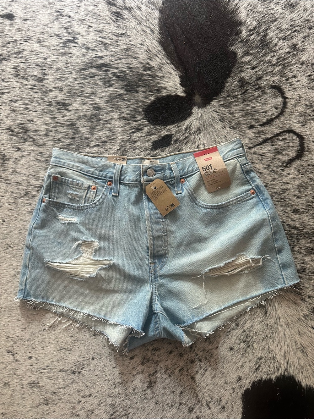 NWT Levi's 501 Light Blue Denim High-Rise Women's Shorts